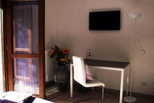 Shelisa B&B Roma Ngoại thất bức ảnh